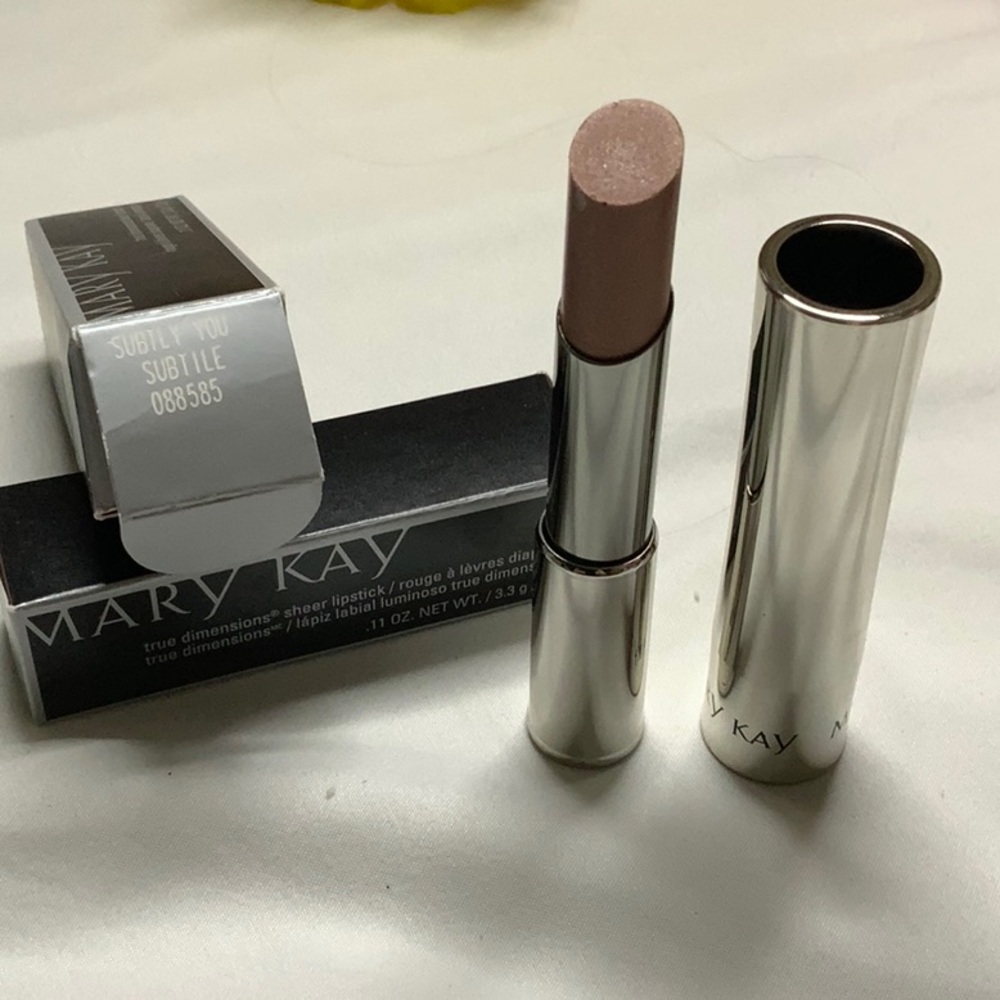 Mary Kay Subtle You Lipstick - Cream TrueDimensions